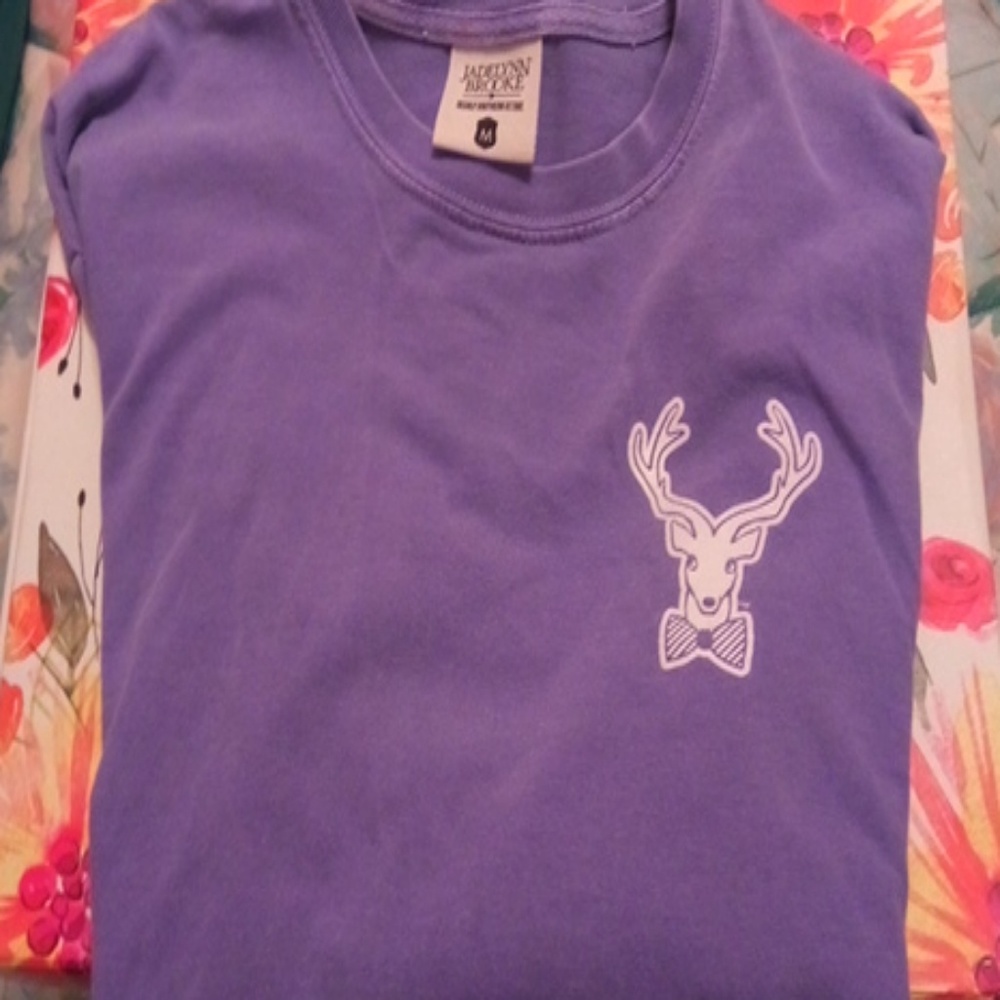 Long sleeve t-shirt
